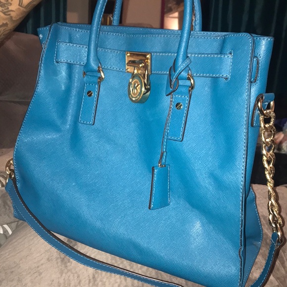 Micheal Kors large Hamilton bag 100% authentic!! - Picture 1 of 2